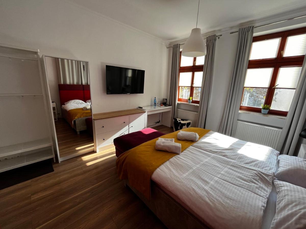 Tcz Mokra Apart otel Poznan Dış mekan fotoğraf